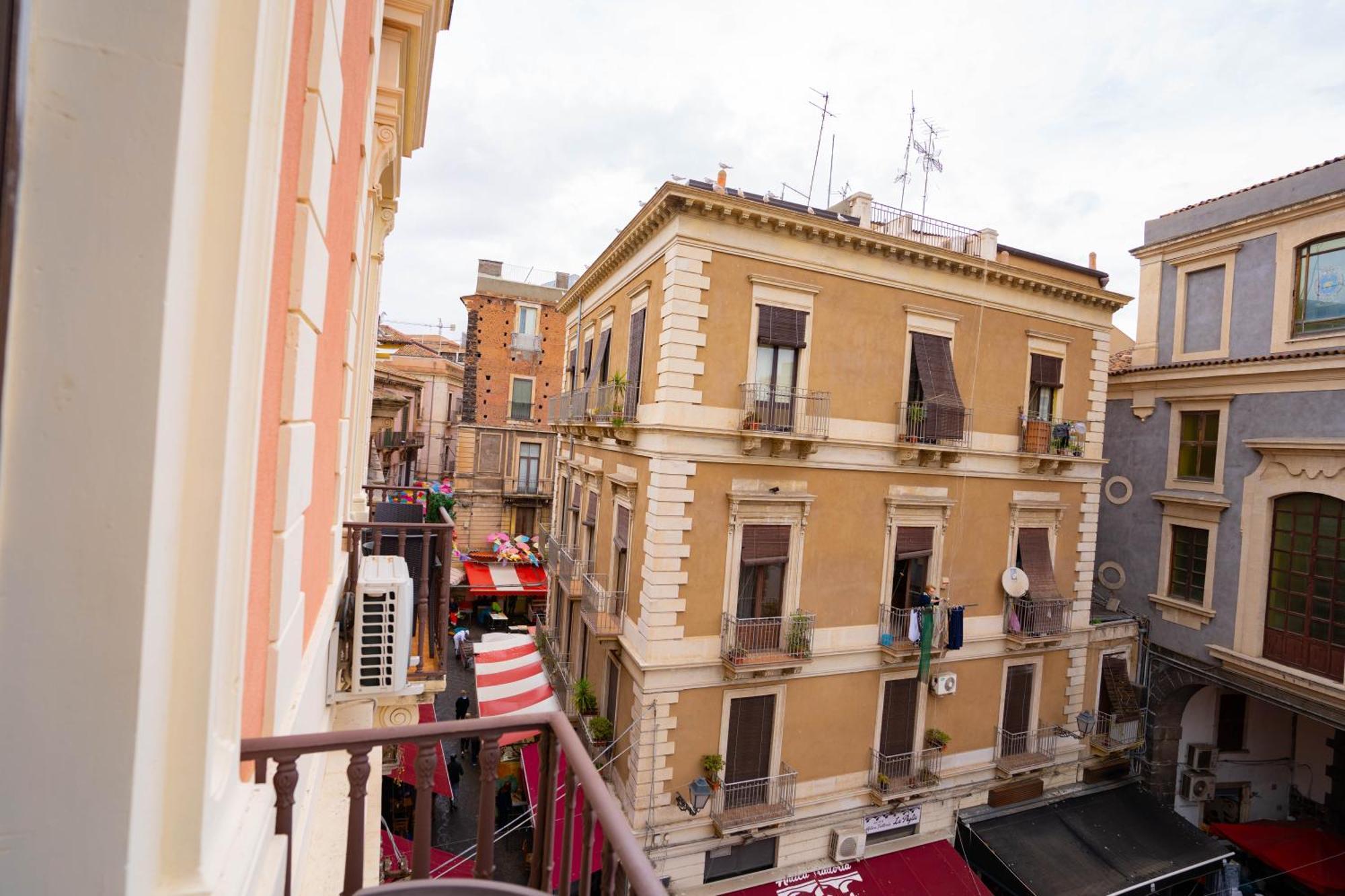 Sicily In Home Centro Catania Pescheria Екстериор снимка